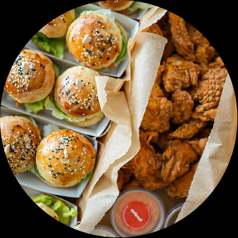 PUDEŁKO BURGER & NUGGETS
